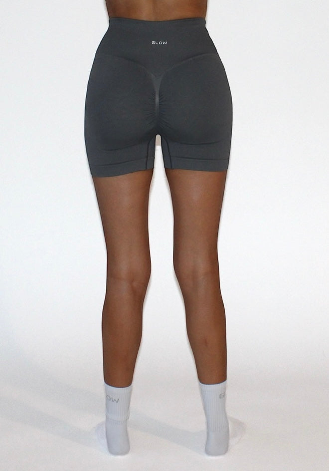 Glow criss cross shorts in dark grey