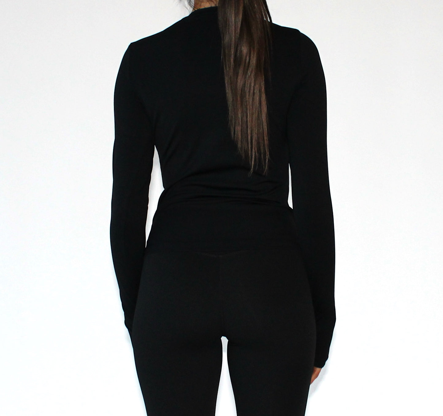 Glow long sleeve top in black